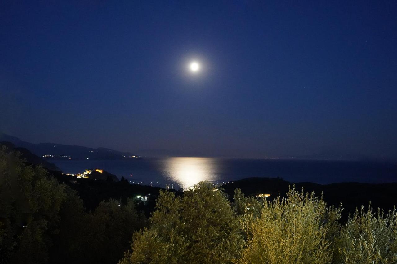 Moonlight Suites Парга Екстер'єр фото