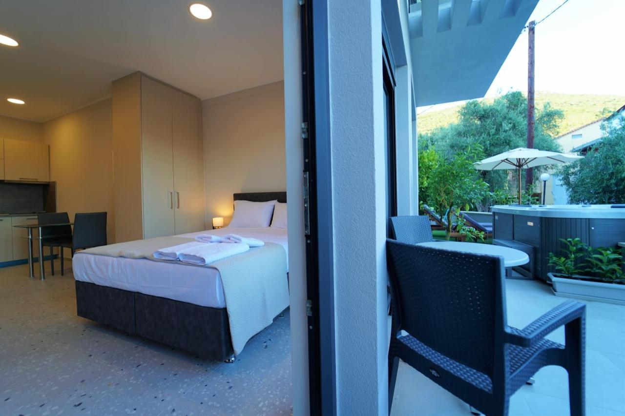 Moonlight Suites Парга Екстер'єр фото