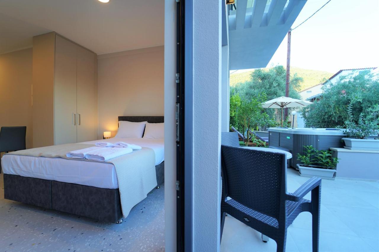 Moonlight Suites Парга Екстер'єр фото